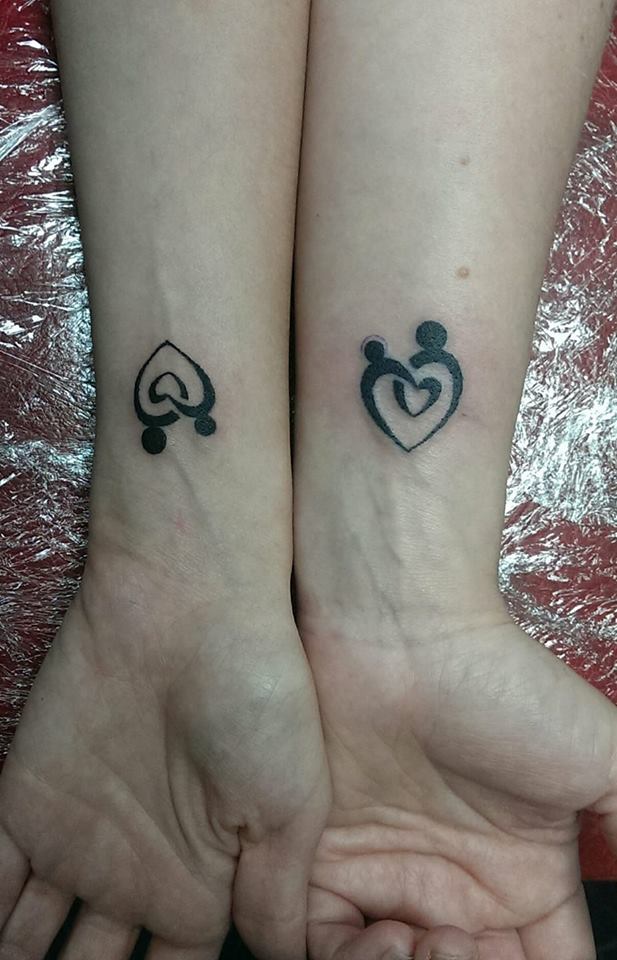 51 Extremely Adorable Mother-Daughter Tattoos to Let Your Mother Know