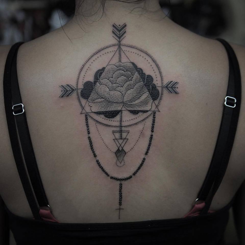 40 Perfectly Symmetrical Tattoo Designs That Are So Glamorous You