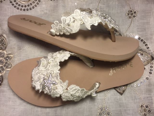 Lace Design Flats