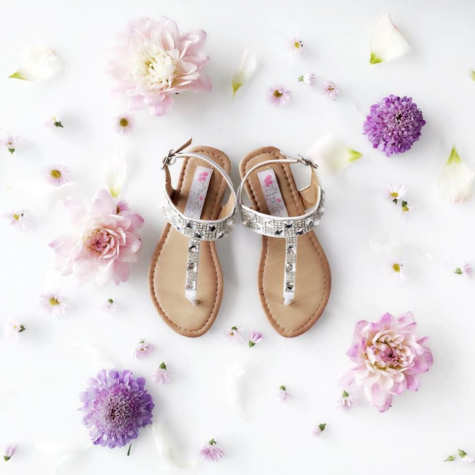 35 Stunning Beach Wedding Shoes for the Perfect Seaside Nuptials 19 Sparkl Flip Flops