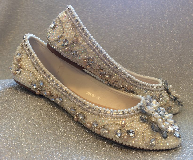 35 Stunning Beach Wedding Shoes for the Perfect Seaside Nuptials 23 Unique Elegant Shoes