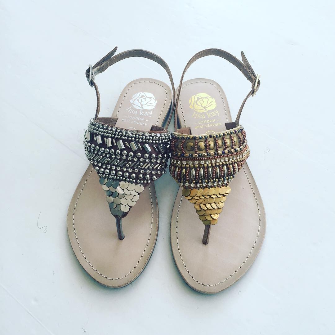 Sequinned sandals #sandals #flatsandals #fashion #fashionblog #fashionista #beach #holidaysandals