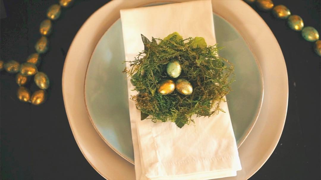 Tree Easter Decor ideas, including this little birds nest