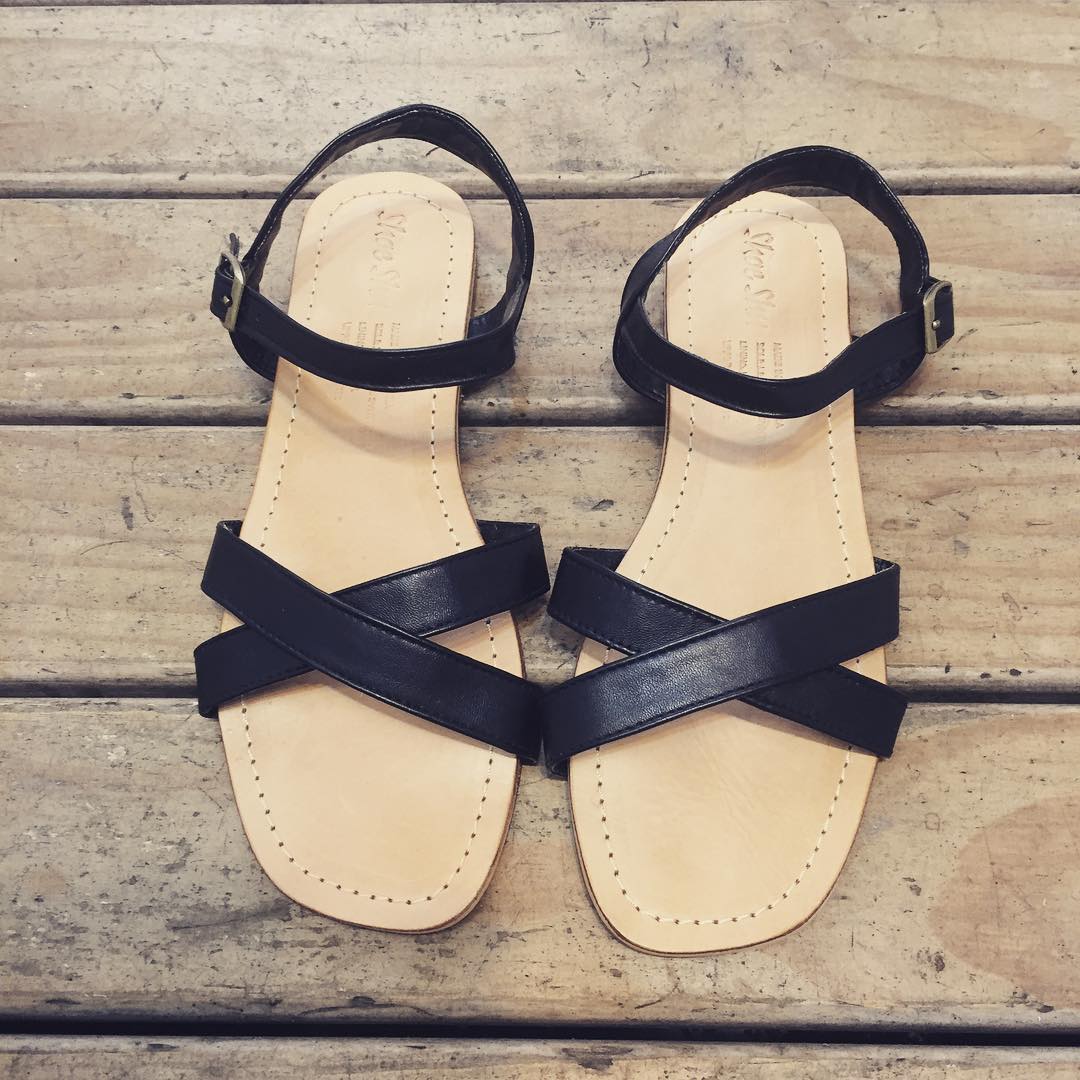 #sandals #shoeshu #largefeet #smallfeet #handmade #fremantlemarkets #leather