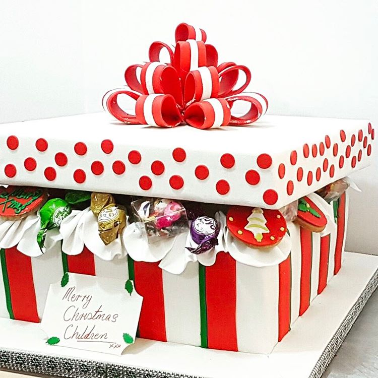 #Christmascakes #celebrationcakes #cakesinLagos