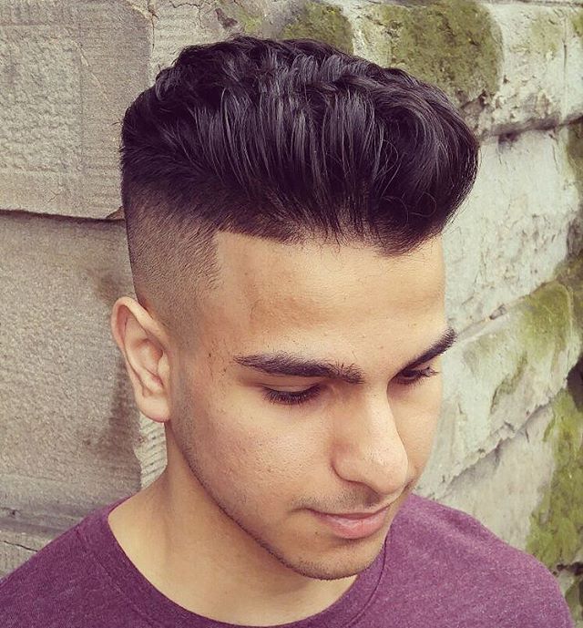 #barberlife #barbering #skinfade #barber #haircut #fauxhawk #hairdesign