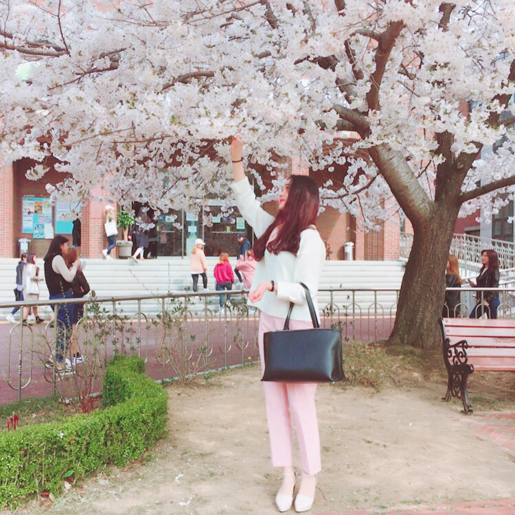 #spring #bloom #flowers #tree #pink #pinkoutfit #perfect