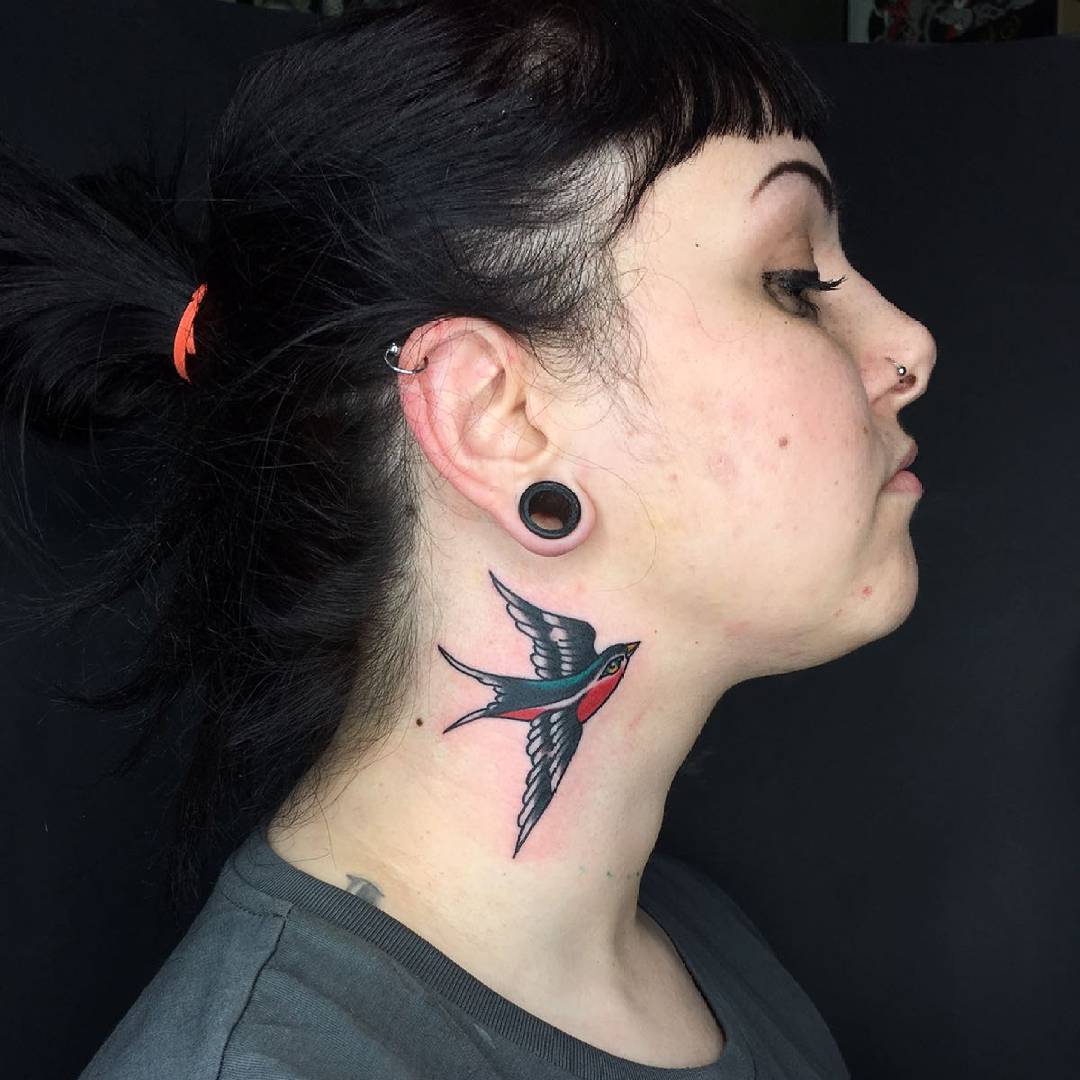 55 How to Find Appropriate Swallow Tattoo Ideas