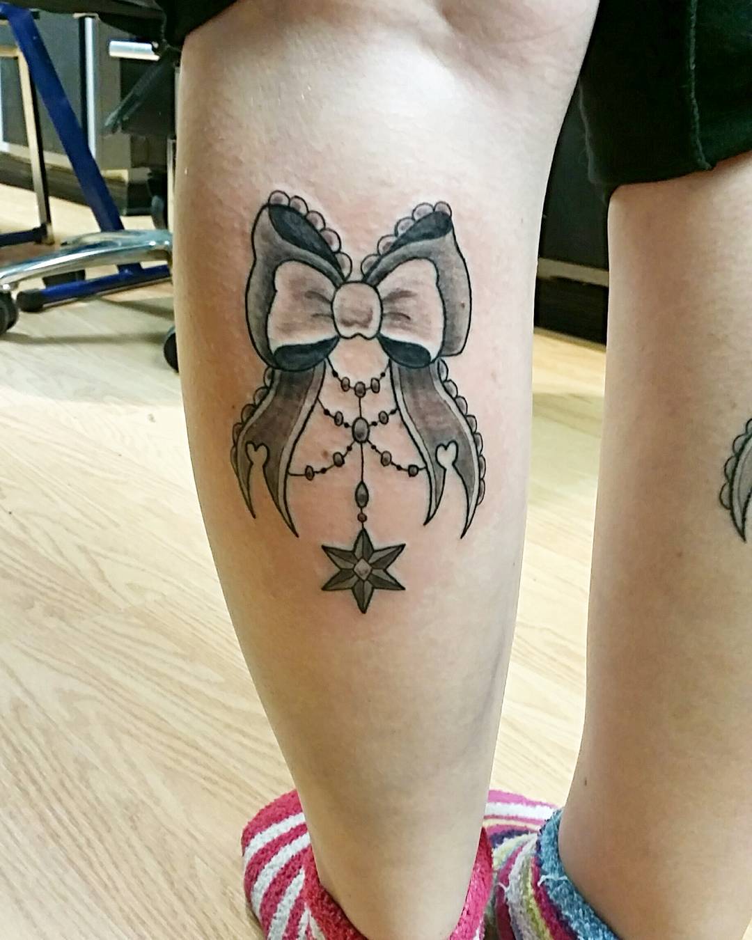 40 Irresistible Bow Tattoo Ideas You Would Want to Sport Now