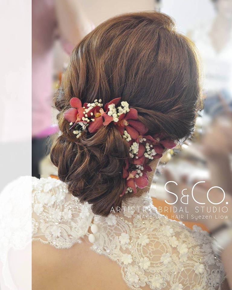 60 Engaging Wedding Hairstyle with Fresh Flowers That Will 