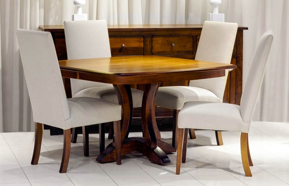 Elegant Dining Table With Chairs