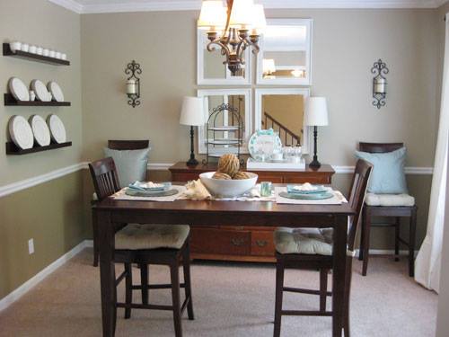 Tiny Dining Room Idea