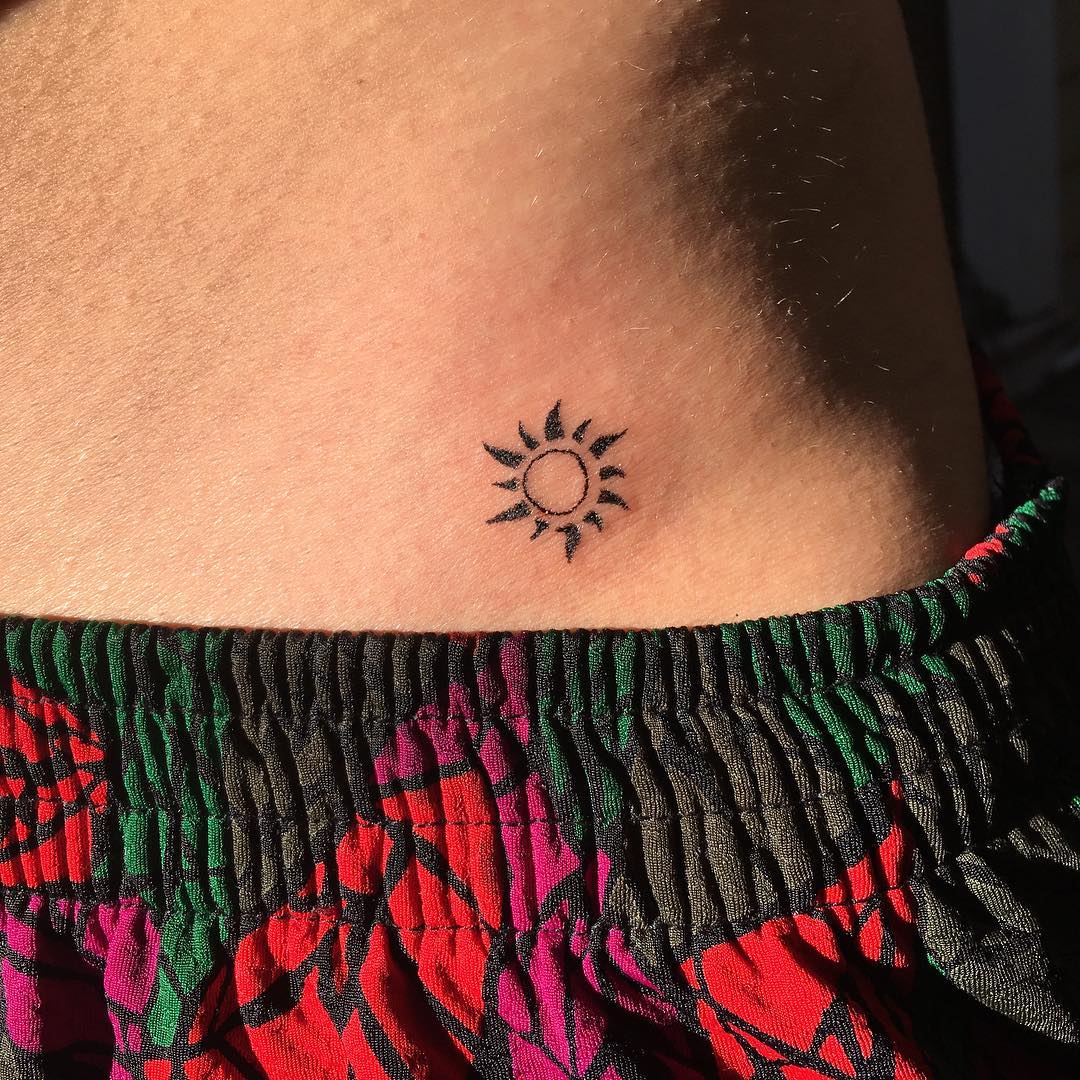 45 Exclusively Unique Sun Tattoo Ideas to Explore - Gravetics