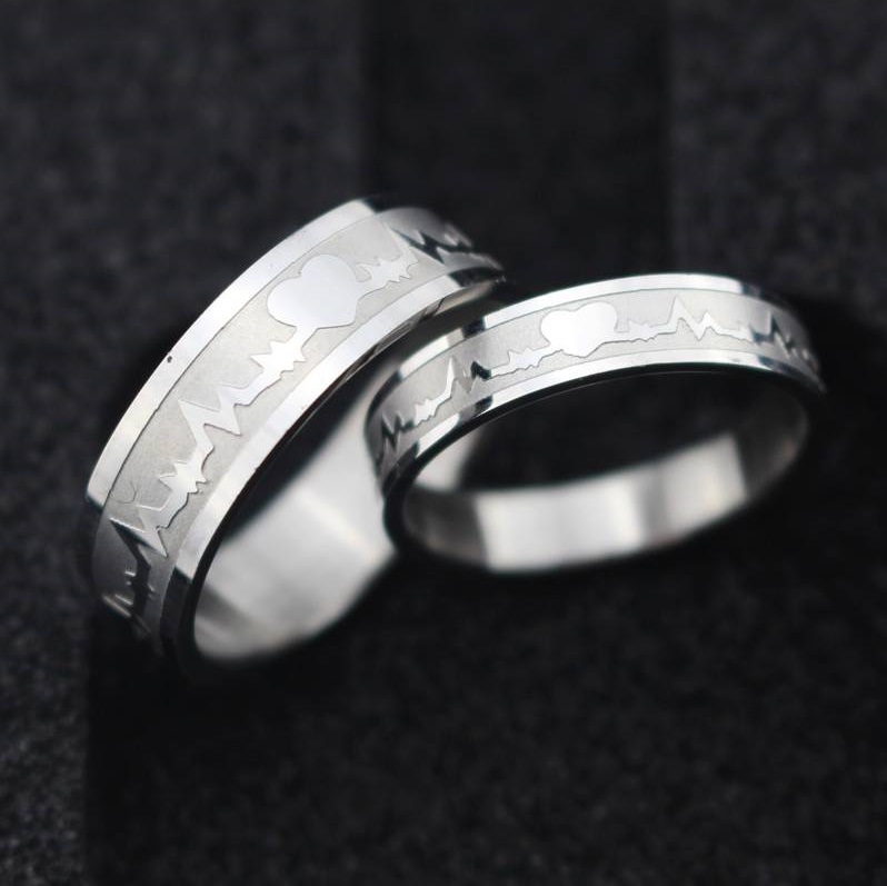 Alluring Heartbeat Couple Rings