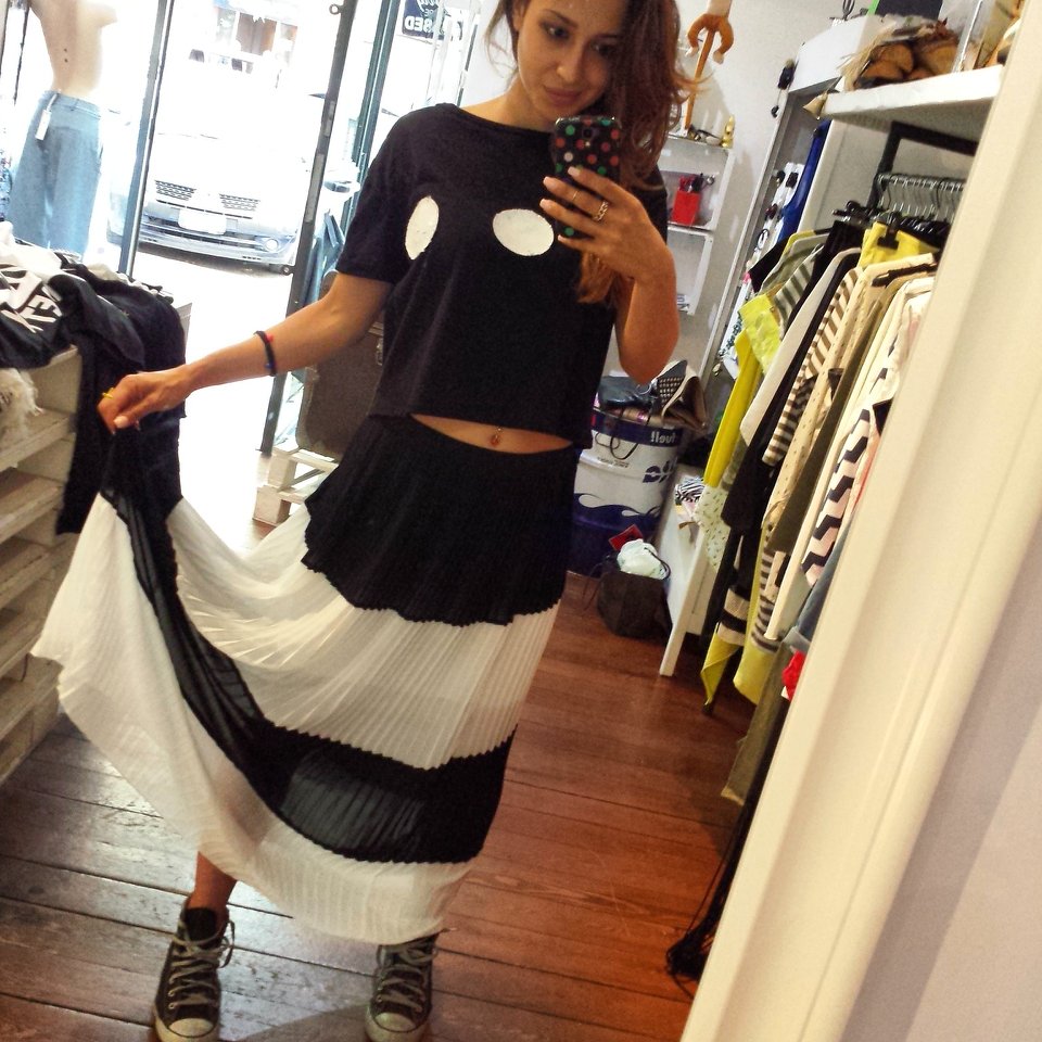 Black & White Skirt Top With Converse