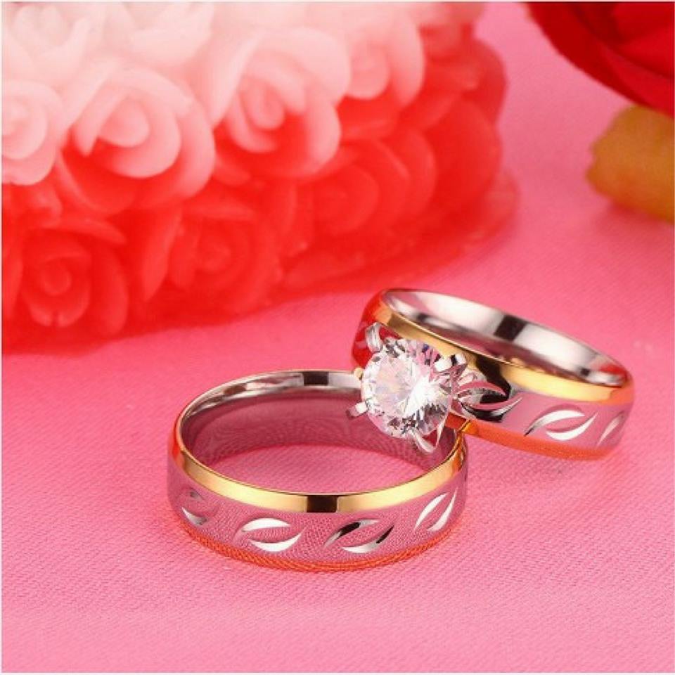 Gorgeous Diamond Couple Rings
