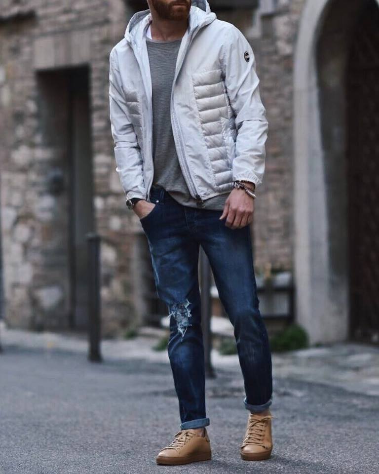 40 Go-To Men’s Outfits With Blue Jeans That Are Complete Winner
