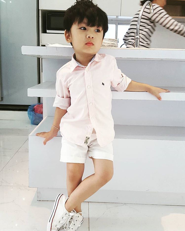 Pink Summer Wear With White Converse