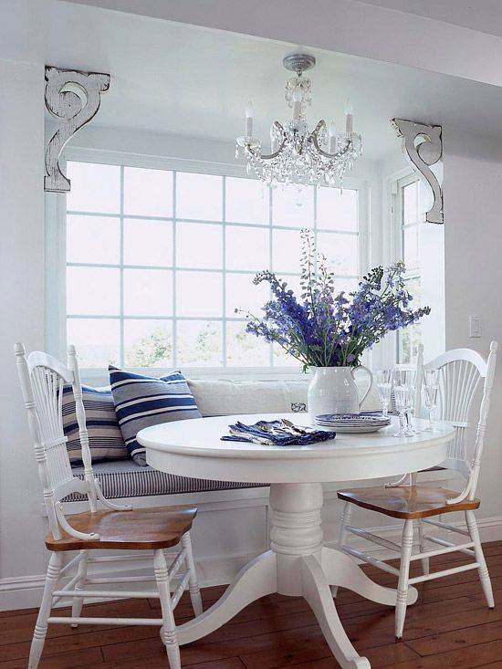 Adorable White Kitchen Breakfast Nook Idea