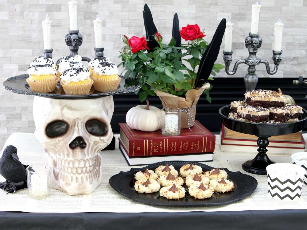 Awesome Edgar Allen Poe themed Halloween party! The table settings are really creepy!