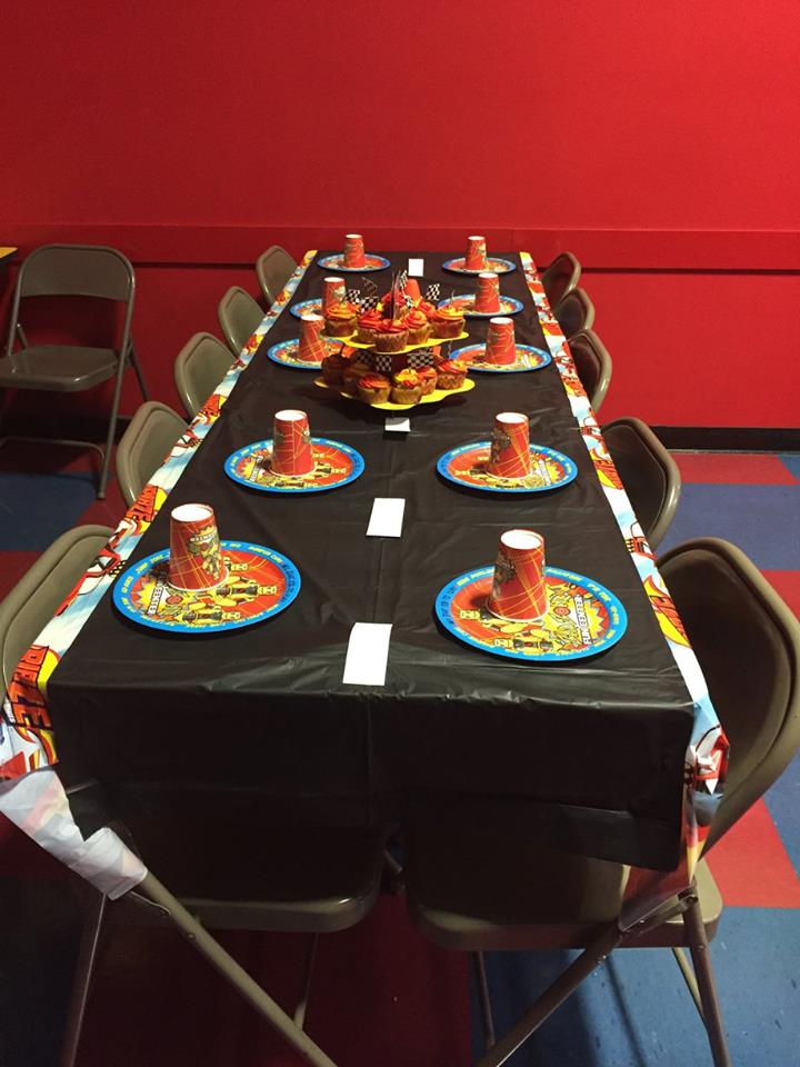 Blaze and the Monster Machine theme custom made table cloth