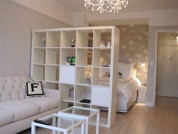 Chic Small Apartment With Storage Divider, Beautiful Chandelier And Accessory