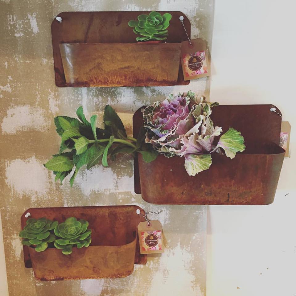 Crushing on our brand new Rusted Garden Wall Planters! Perfect for your outdoor garden or planter herbs and succulents indoors