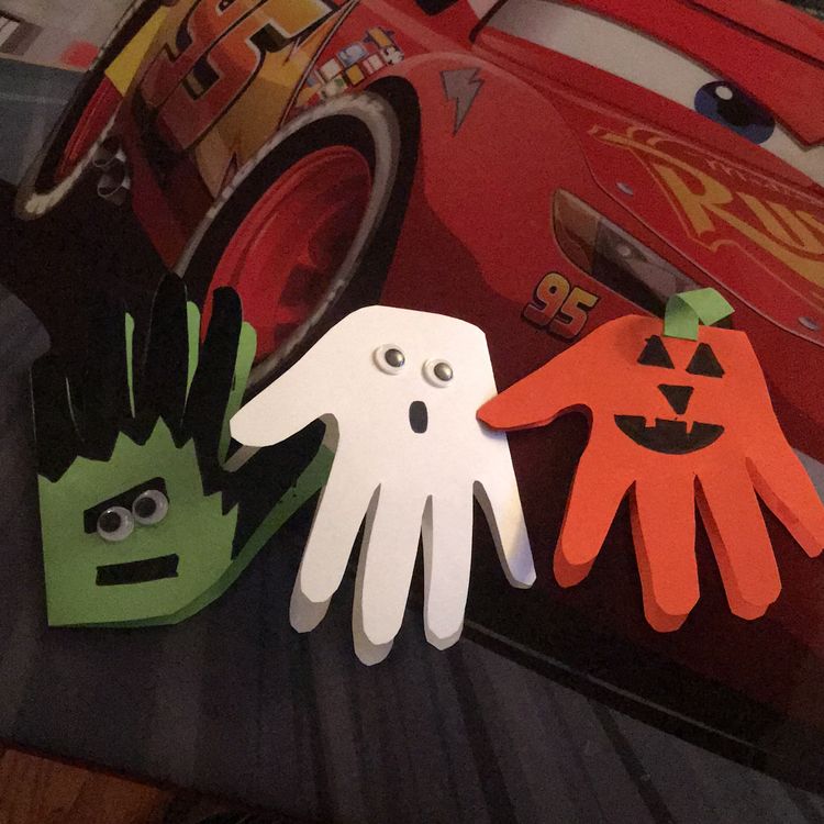 DIY Halloween Crafts For Kids