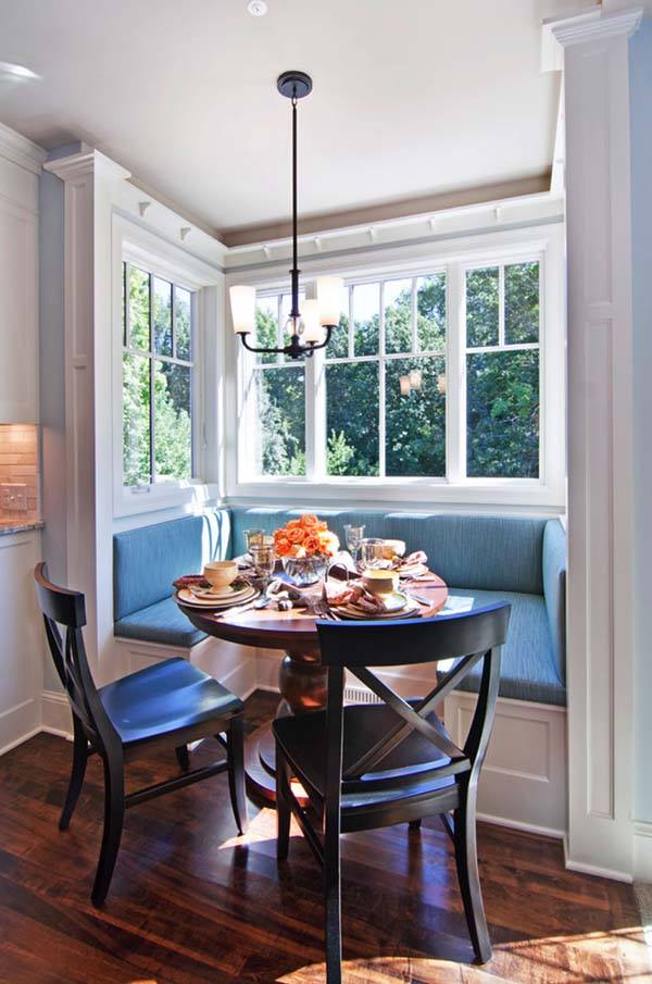 Elegant Breakfast Nook Idea