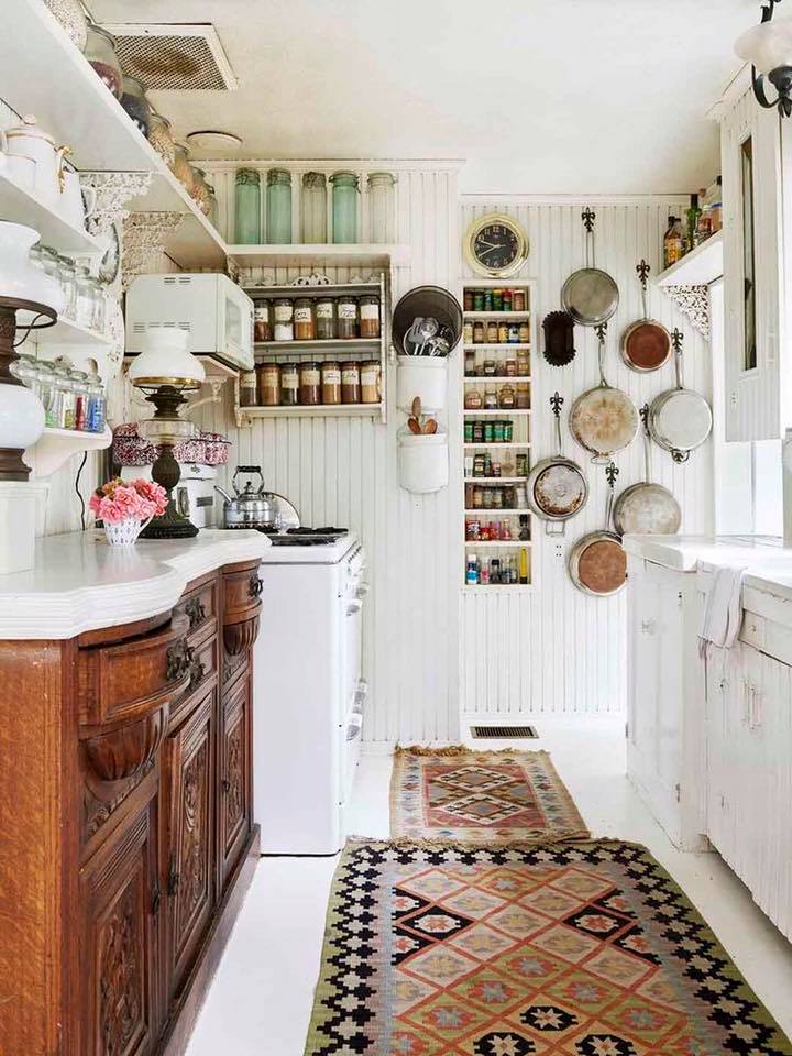 Exclusive Storage Idea In Tiny Kitchen