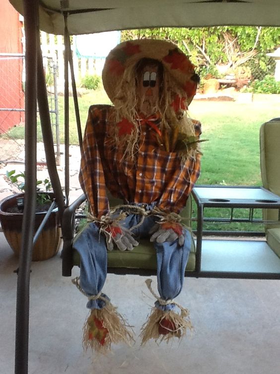 DIY Scarecrow