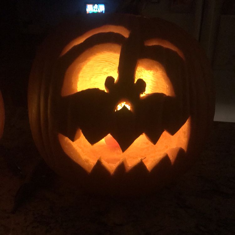 30+ Incredible Pumpkin Carving Ideas for Halloween
