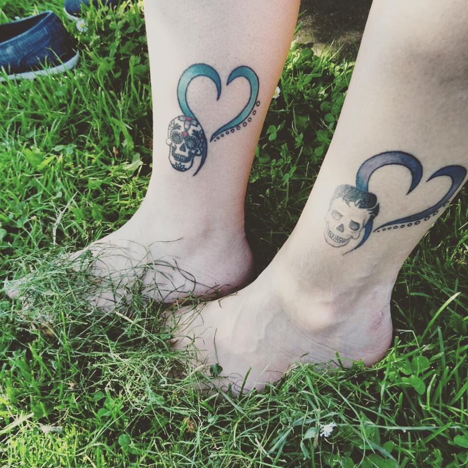 51 Adorable Mother-Daughter Tattoos to Let Your Mother How Much You