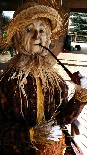 DIY Scarecrow