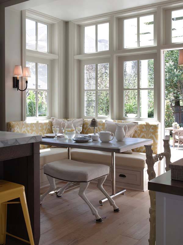 Impressive Breakfast Nook Space Idea