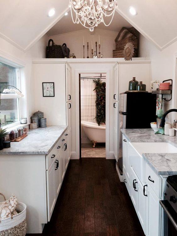 Mind Blowing Rustic Tiny Kitchen