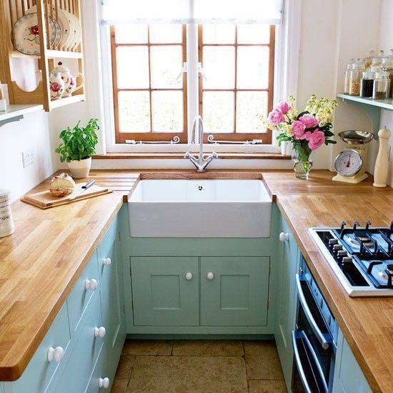 Neat & Clean Tiny Kitchen