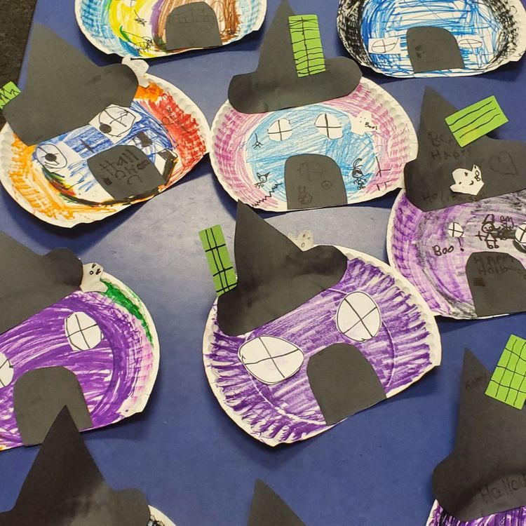 Paper Plate Witch House Craft For Kids.