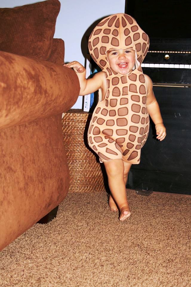 Adorable Baby Wearing Halloween Costumes To Make You Go Aww