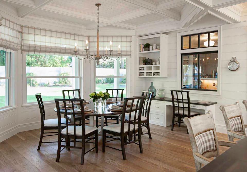 Perfect Big Breakfast Nook Space