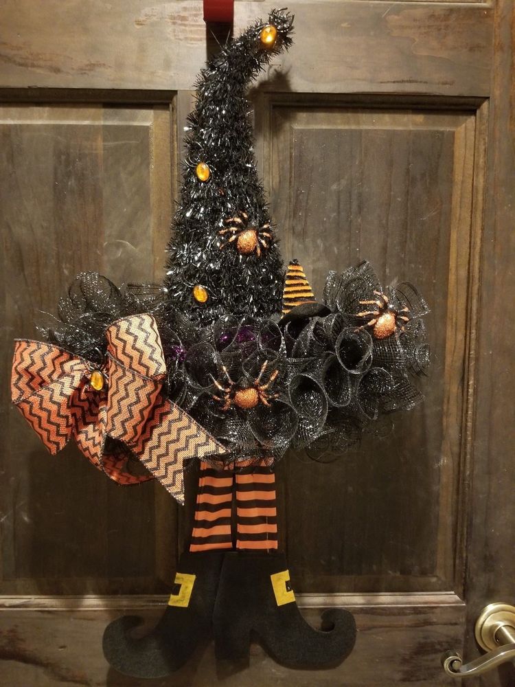 Witch Hat Wreath, Halloween Wreath, Mesh Door Wreath, Orange and black 
