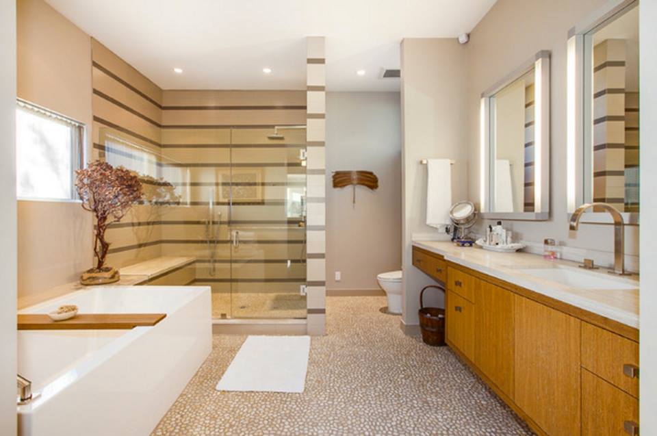 Wonderful Contemporary Bathroom With Rustic Accessory