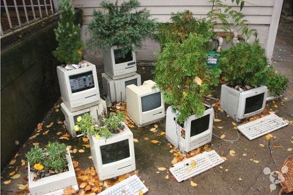 CRT Monitor Planter