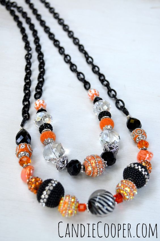 DIY Halloween Party Jewelry.