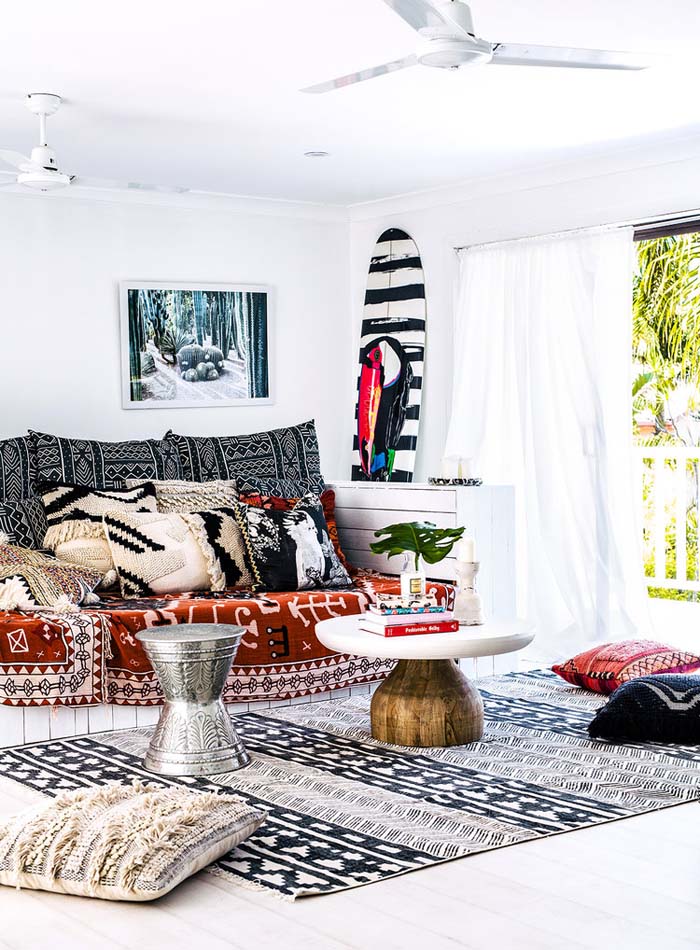 Beachy boho living space features black and white color