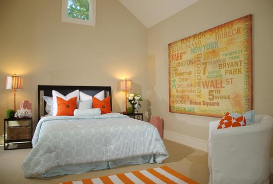 Creative Guest Bedroom Design