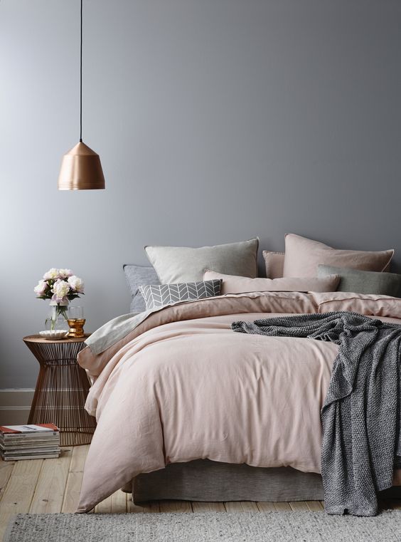 Pastel Pink provides a gentle gradient, up to copper.