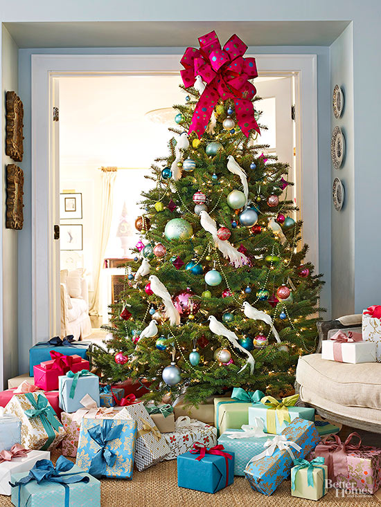 A Giant Bow Tree Topper