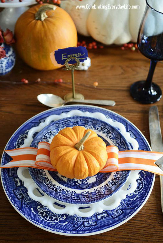 Blue Themed Thanksgiving Table Setting