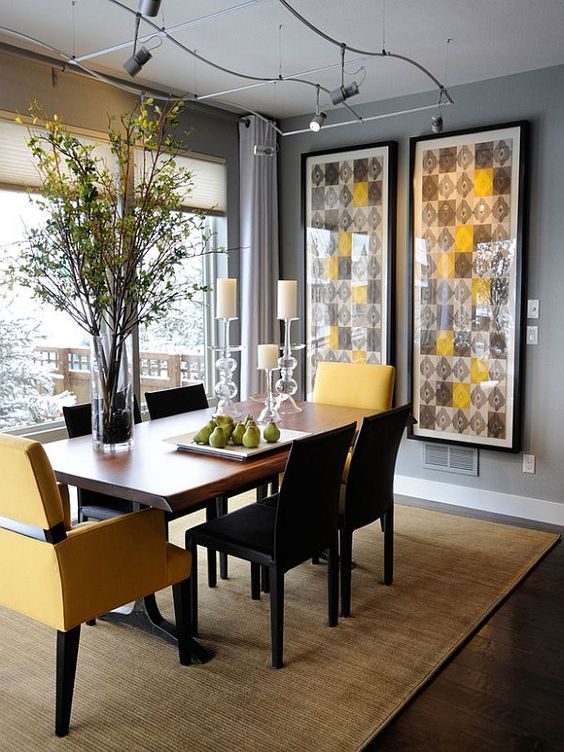 Cheerful, elegant and beautiful dining room.